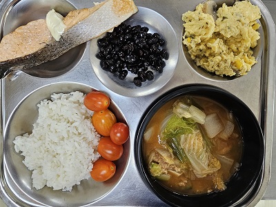 7.12:쌀밥,청국장찌개,연어구이&타르타르,스크램블에그,콩자반
