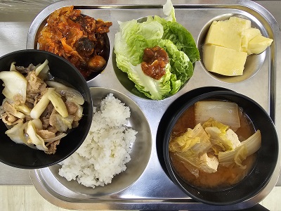 11.5:쌀밥,배추된장국,쭈꾸미목살볶음,계란찜,상추&쌈장
